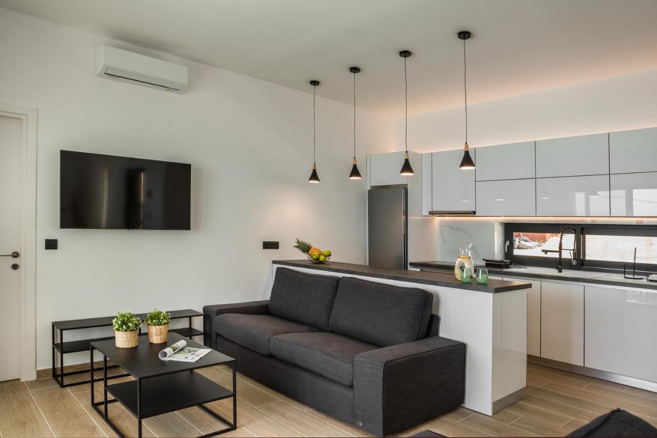 Mystique View Villas Lourdata  Luaran gambar